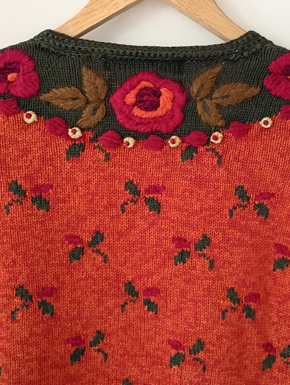 Vintage Northern Isles Hand Knit Floral Embroidered Sweater Cardigan Bohemian - Picture 9 of 11